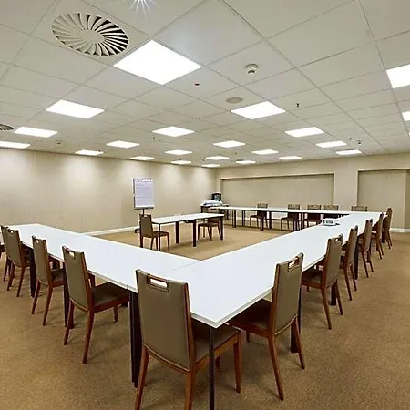 Puzzle Airport Frankfurt 3* Bischofsheim (Gross-Gerau)