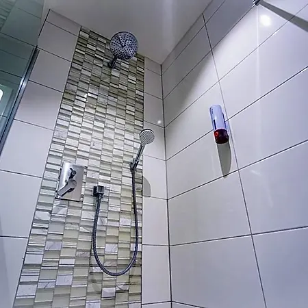 Hotel Puzzle Airport Frankfurt 3*